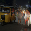 Koronawirus. Rekordowa liczba zakażeń w Indiach. W Delhi brakuje tlenu