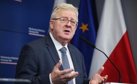 Minister rolnictwa i rozwoju wsi Czesław Siekierski