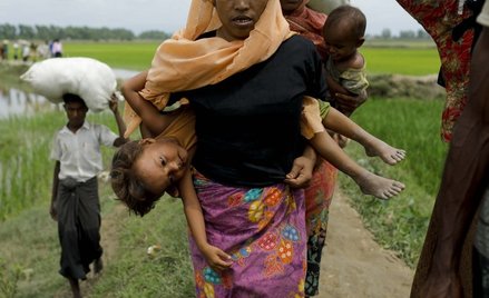 Desmond Tutu pisze do Aung San Suu Kyi