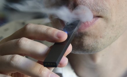 USA: Smakowe e-papierosy będą zakazane
