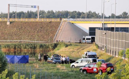 Po dziesięciu dniach poszukiwań policja odnalazła ciało Dawida. Dziecko miało dwie rany kłute