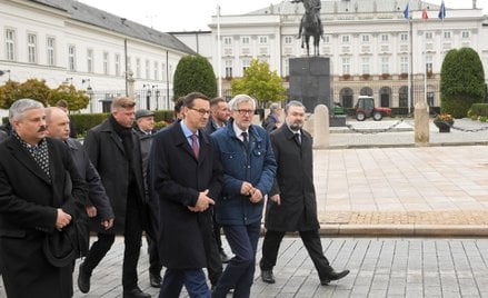 Mateusz Morawiecki formalnie nadal jest w PiS - mówi rzecznik dyscypliny partii Karol Karski (pierws