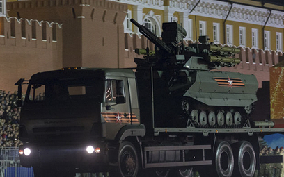 Uran-9 wraca z parady na placu Czerwonym w Moskwie w 2018 r. Fot./mil.ru.