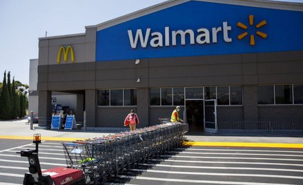 Walmart zwalnia roboty z pracy