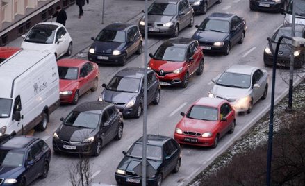 GDDKiA ma przygotować aplikację, która będzie w czasie rzeczywistym pokazywać utrudnienia na mapie.