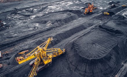 Ceny węgla dla energetyki biją rekordy, choć nie przełoży się to na wyższe rachunki za prąd dzięki m