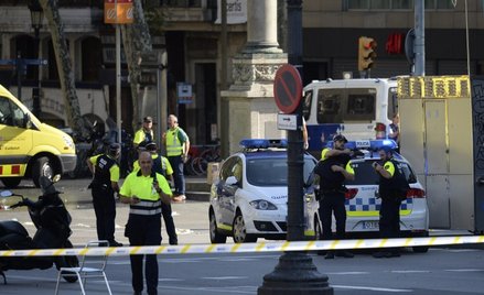 Zamach w Barcelonie. Furgonetka wjechała w tłum ludzi