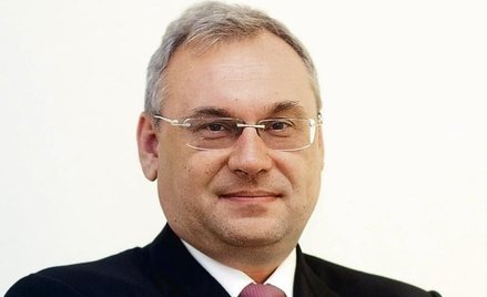 Siarhei Kostevitch, dyrektor Asbisu.