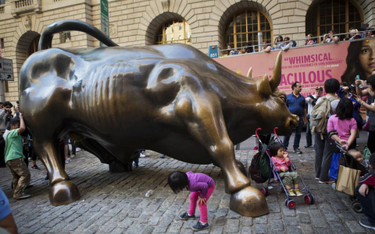 Dlaczego Wall Street lubi autokratów
