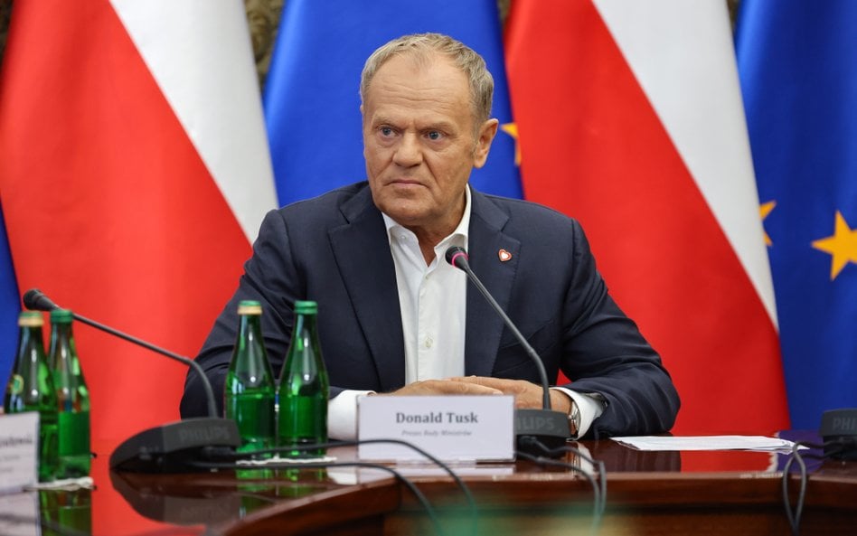 Narada z udziałem premiera została zwołana w związku z aktami przemocy w szkołach.