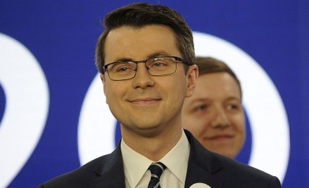 Müller: Zmniejszenie ograniczeń w tej chwili spowodowałoby radykalny wzrost zachorowań oraz śmierci