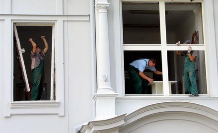 Odstąpienie od umowy może dotyczyć tylko wadliwych okien z zakupionego kompletu