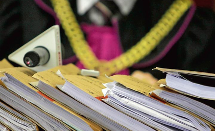 Przyczyną długotrwałych procesów w sprawach cywilnych (szeroko rozumianych) jest brak odpowiedzialno