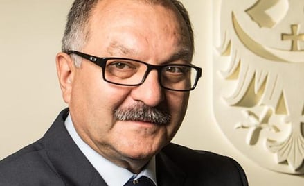 Więcej wsparcia, mniej demontażu