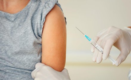 Szczepienie dziecka.