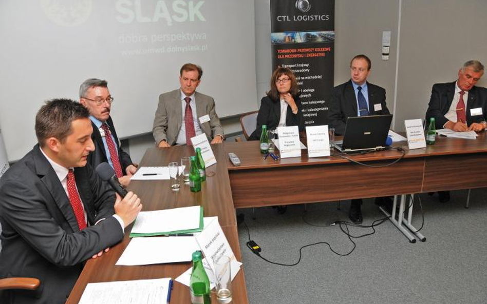 Uczestnicy konferencji Railway Market Forum i Rzeczpospolitej dyskutowali nad przyszłością infrastru