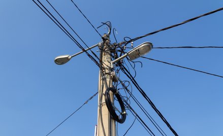 Dostawcy mediów nie unikną VAT-u od skradzionej energii i wody
