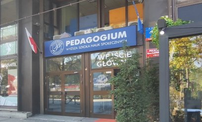 Pedagogium już po wybuchu afery Collegium Humanum zmieniło właściciela – kupiła je spółka, której ud