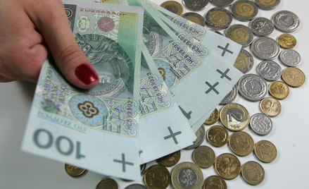 Kurs złotego będzie zależał od wyniku wyborów i od odczytu PKB