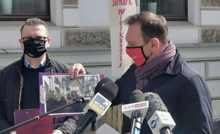 Poseł Lewicy domaga się zamknięcia kościołów. I pokazuje zdjęcia