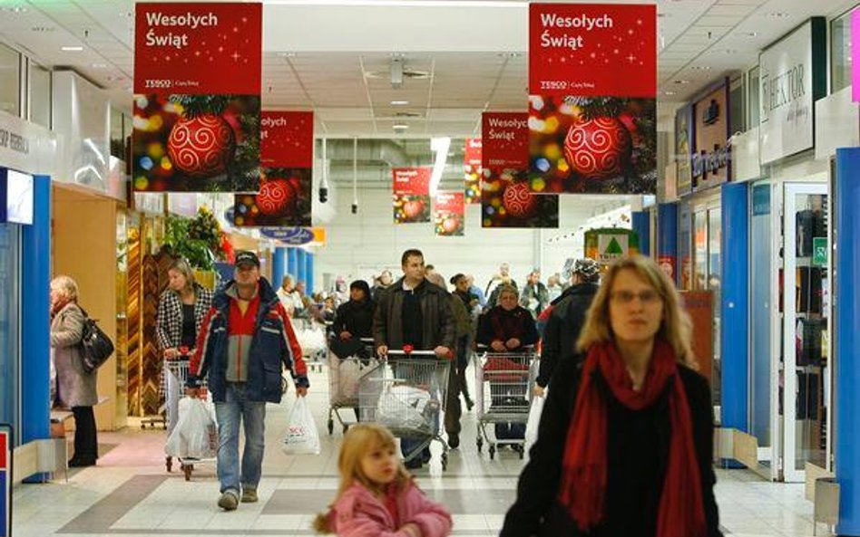 „Solidarność” chce krótszej pracy sklepów w Wigilię