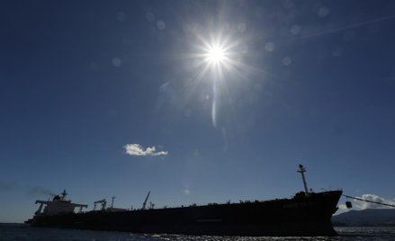 Teheran podpisał kolejne kontrakty z europejskimi firmami na dostawy swojej ropy