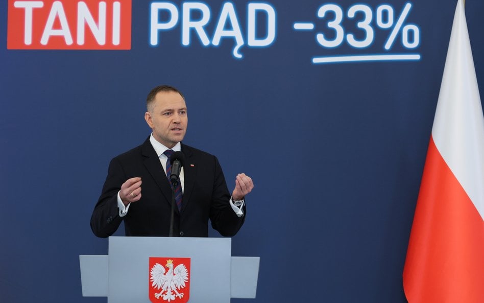 Prezydent Karol Nawrocki podpisał projekt ustawy „Tani prąd -33%”