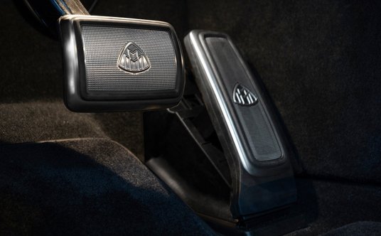 Mercedes-Maybach EQS SUV