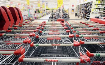W 28 hipermarketach Auchan w całej Polsce pączki będą wyrabiane i smażone na miejscu według autorski