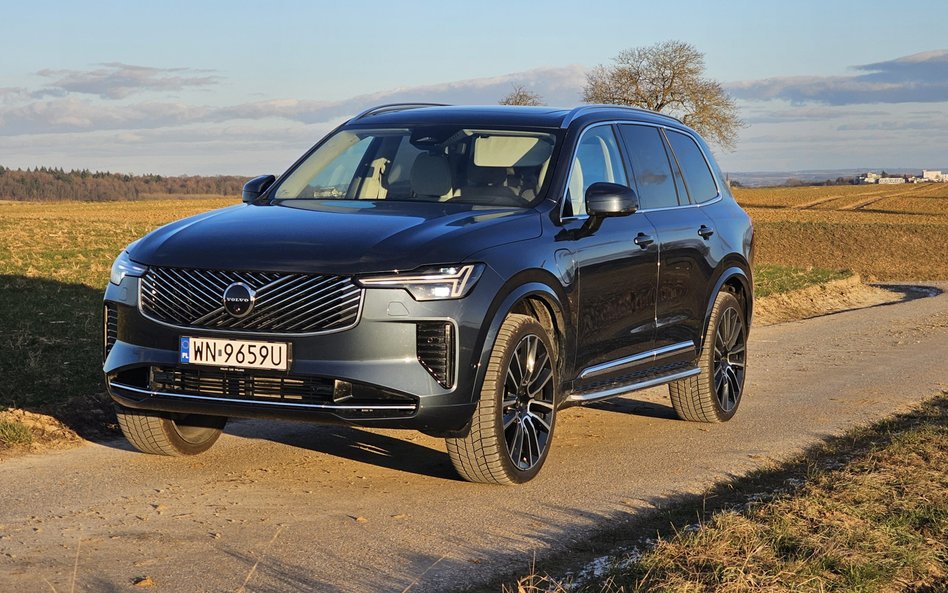 Volvo XC90 T8
