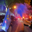 Zwolennicy Gruzińskiego Marzenia na jednej z ulic Tbilisi