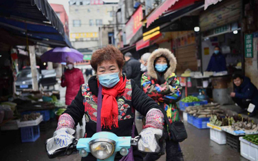 Chiny: Rośnie liczba ofiar koronawirusa. Zmarło 25 osób