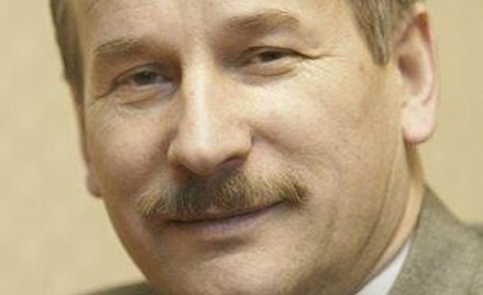 Romuald Chałas, prezes Automobilklubu Polski, były kierowca rajdowy.