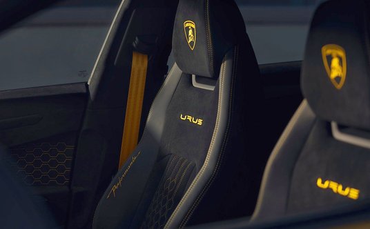 Lamborghini Urus Performante