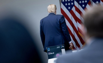 Dziennikarka azjatyckiego pochodzenia zapytała o testy na COVID-19. Donald Trump: Lepiej zapytaj o t
