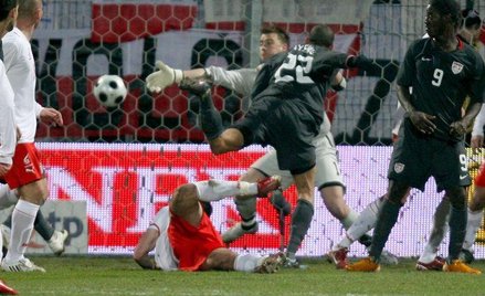 Oguchi strzela drug? bramkę dla USA