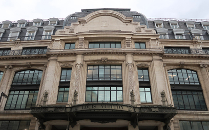 Historyczna paryska siedziba Louis Vuitton.