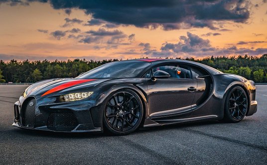 Bugatti Chiron Super Sport 300+