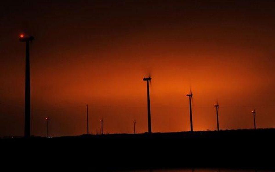 Prezydent Komorowski o farmach wiatrowych