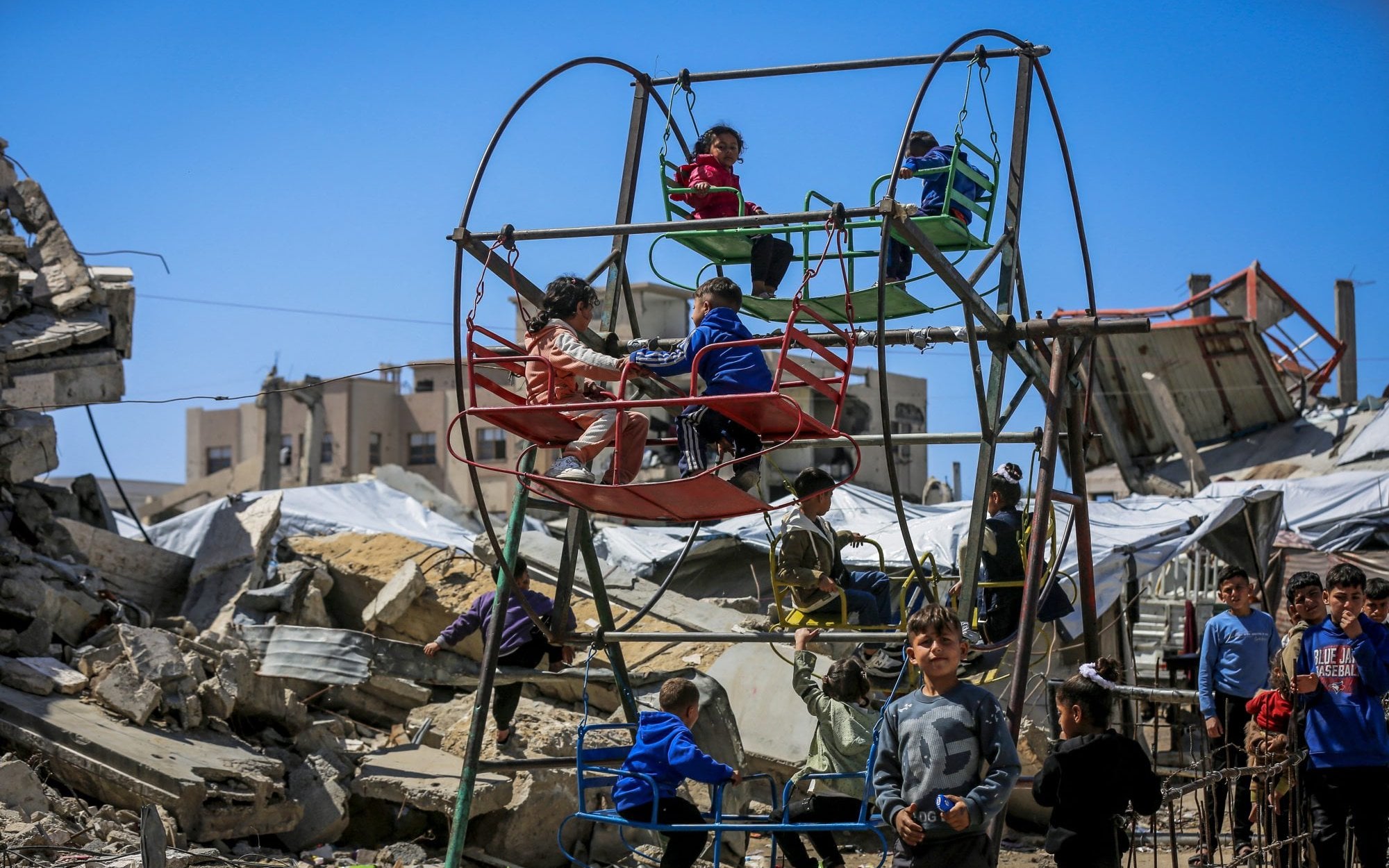 Te potworności, do których dopuszczacie, któregoś dnia zapukają do waszych drzwi