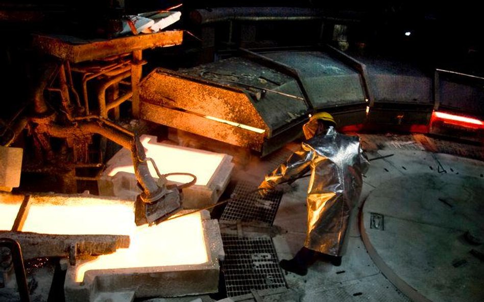 KGHM finalizuje sprzedaż 40 tys. ton miedzi dla Chińczyków