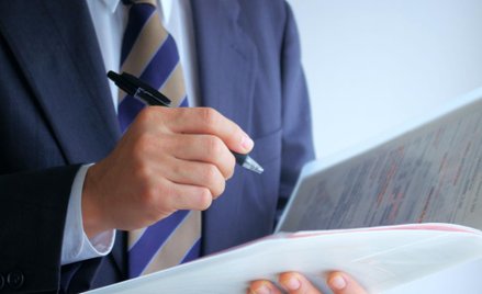 Przepisów o radnym seniorze nie można interpretować rozszerzająco - wyrok WSA