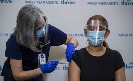 Szczepienie przeciw COVID