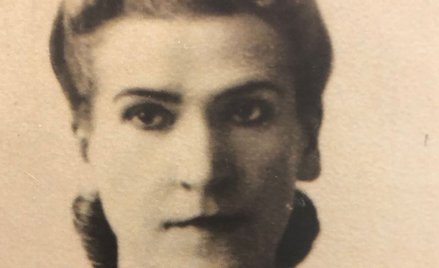 Jadwiga Długoborska (1899–1944) – była nauczycielką i działaczką społeczną. Aresztowana przez gestap