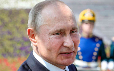 Rosja: Weterani na kwarantannie przed spotkaniem z Putinem