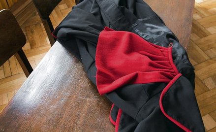 Podwyższone wymagania powinny stanowić podstawę do budowania autorytetu każdego z nas, ale też wzbud