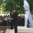 Prezydent Ader podczas odsłonięcia pomika Esterházy'ego