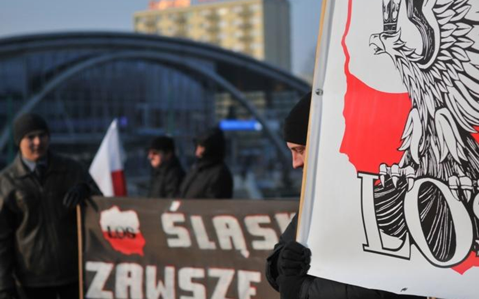 26.02.2011 Katowice. Manifestacja Ligii Obrony Suwerenności "W Obronie Polskości Śląska"