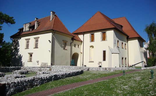 Pierwszym samorządem, który zdecydował się na wprowadzenie metody równych udziałów, była Wieliczka. 