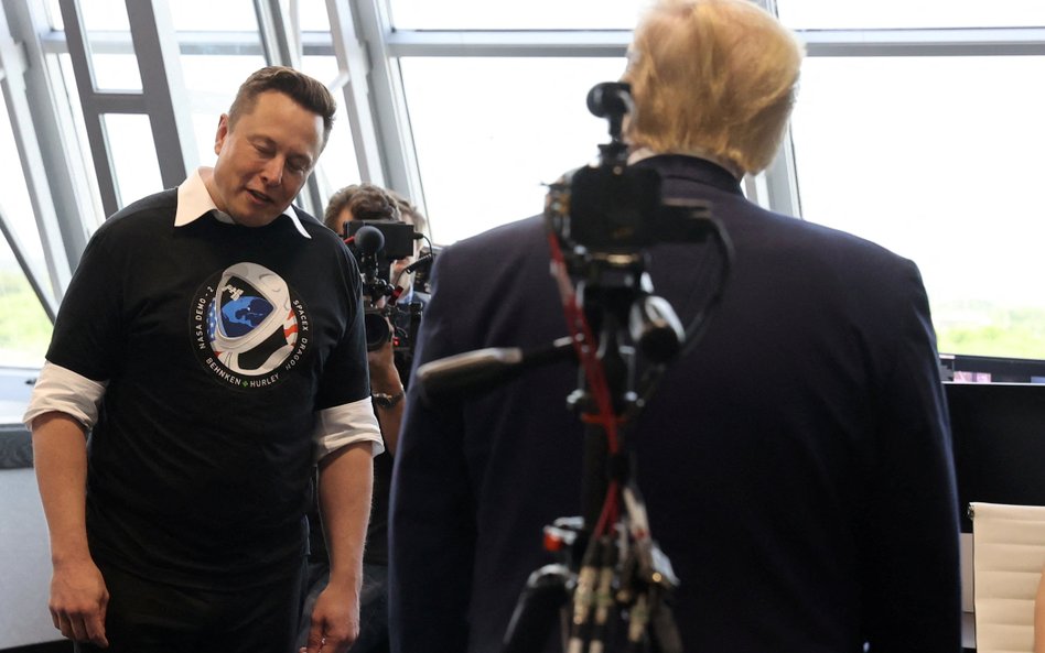 Elon Musk kupuje głosy dla Trumpa. Milion dolarów każdego dnia